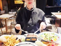 -STARRY CAFE & LOUNGE BAR(高新店)