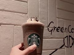 -星巴克(西藏路店)