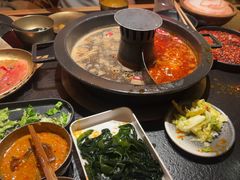 -晓宇重庆火锅(西安荟聚店)