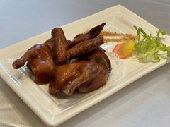 -景月阁空中食府(希尔顿酒店)