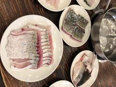 -正能量脆肉鲩火锅