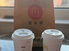 -麦当劳(展览路店)