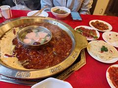 -山城年华老火锅(玉林店)
