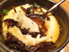 -云海肴·汽锅鸡·云南菜(天山百盛优客店)