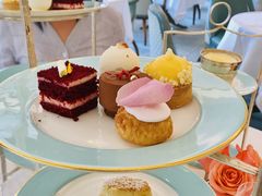 Red Velvet 红丝绒蛋糕-The Diamond Jubilee Tea Salon at Fortnum & Mason