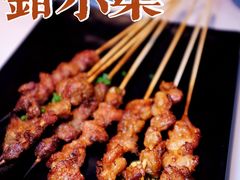 小柒羊肉串-钳小柒·小龙虾蓝龙王烧烤夜宵(长寿路店)