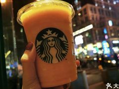 芒果百香果星冰乐-星巴克(北京新东安)
