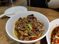 -费大厨辣椒炒肉(万家丽一店)