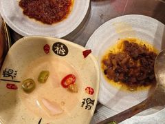 -富正毅三下锅·湘西韵味(天门山索道店)