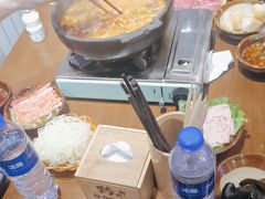 -黔有有贵州酸汤夺夺粉火锅(五味十字店)