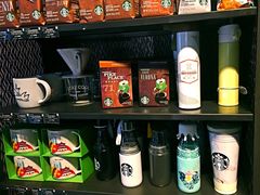 零售区-星巴克臻选(北京富力家园店)