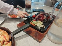 -必胜客(东大桥店)