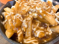 蒙特利尔肉汁薯条-little hlk 小饿龙(浦东嘉里城店)