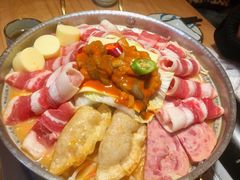 韩式章鱼肥牛锅-西月山居匠心创意料理(江汉路新佳丽广场店)