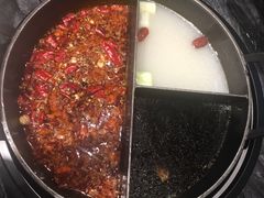 -热火朝天鲜切牛肉火锅(南强街巷店)