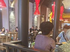 -野山舂·贵州现舂酸汤牛肉(东山店)