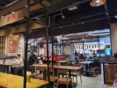 大堂-万利记·长沙粉面小吃(8号仓店)