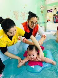 -趣游baby swim婴童游泳·盐氧护(旭辉u天地店)