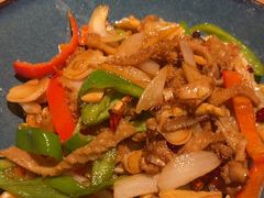 -耶里夏丽·新疆菜·28年喀什老馆(田林东路店)
