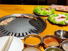 -那胡同里的小烤肉馆(开发区万达店)