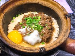 窝蛋牛肉煲仔饭-红星光发煲仔饭(大石街店)