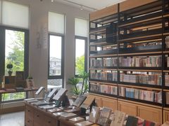 -简屋书店
