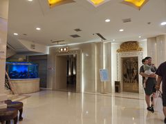 -碧中海汤泉汗蒸酒店