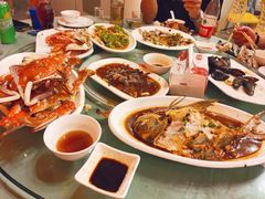 -沈家门海鲜夜排档(东港店)