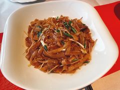 干炒牛河-馋遇江南·精致湖景雅宴(东方之门店)