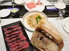 -红鼎豆捞·非遗鲍皇汤火锅(宝丰路店)