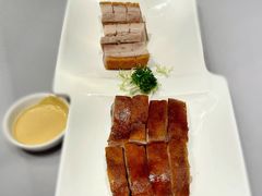乳豬燒肉雙拼-金悦轩海鲜城(渔人码头店)