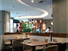 大堂-必胜客(大悦城店)