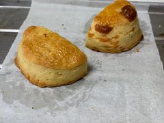 -SKROLL卡特司库·蛋糕定制·生吐司·司康(古北程家桥店)