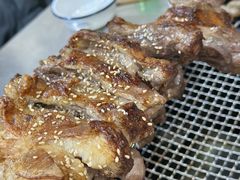 烤羊腿-三子烤羊腿·海鲜(弘阳店)