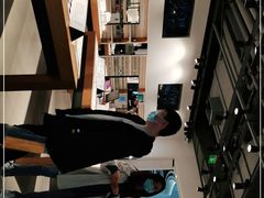 -JINS(上海宏伊国际广场店)