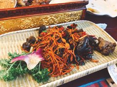 -吉祥圣雪藏餐