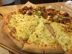 榴莲棋牌拼宫保鸡丁披萨-乐凯撒披萨(东方新世界店)