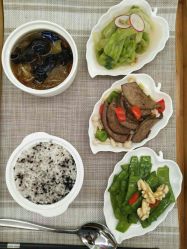 -月满阁月子中心(莲湖区店)