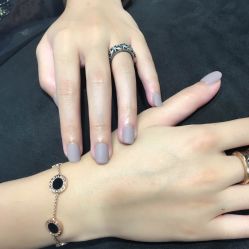 -CARR SALON