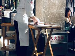 大堂-四季民福烤鸭店(西单华威约饭街店)