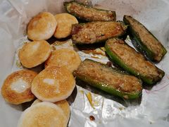尖椒拼墨鱼饼-夏茅维记饭店