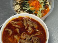 -中山牛肉肥肠粉面馆(军工社区店)