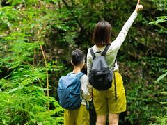 -西岭雪山大飞水景区