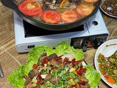 -乡土特色.冷锅鱼.牦牛肉汤锅