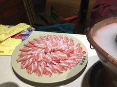 -羊家胡同·龙虾烧烤火锅(龙汇路店)