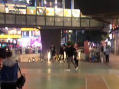 -江燕路万科里