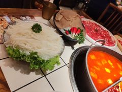 -热火朝天鲜切牛肉火锅(南强街巷店)