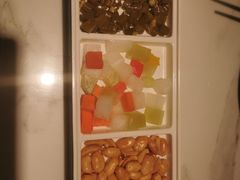 -荷塘秋月·本帮江浙菜(国权路店)