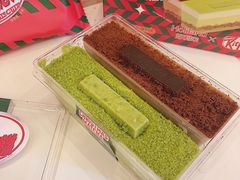 好利来KitKat巧脆双拼蛋糕-好利来(柳北店)