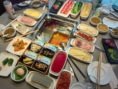 -海底捞火锅(新松江路店)